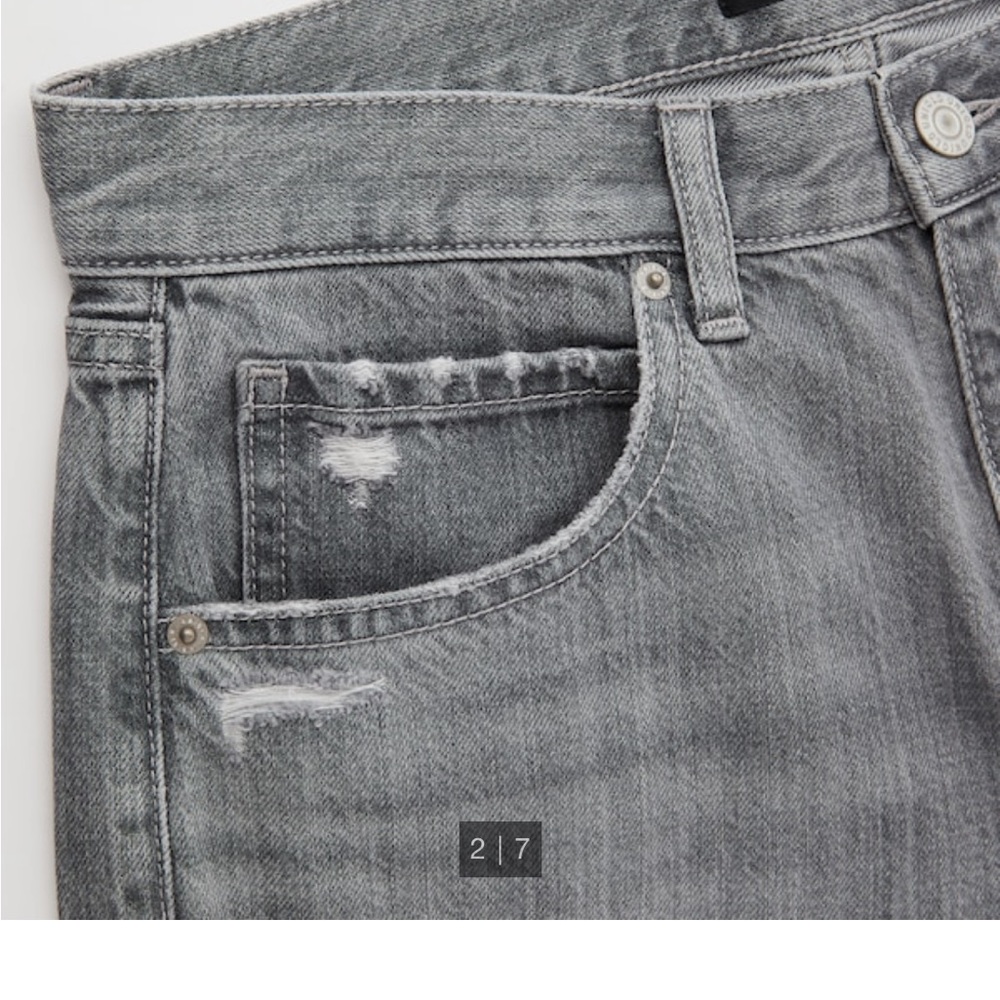 Uniqlo Women Relaxed Tapered Ankle Jeans Size 26 - Picture 4 of 11